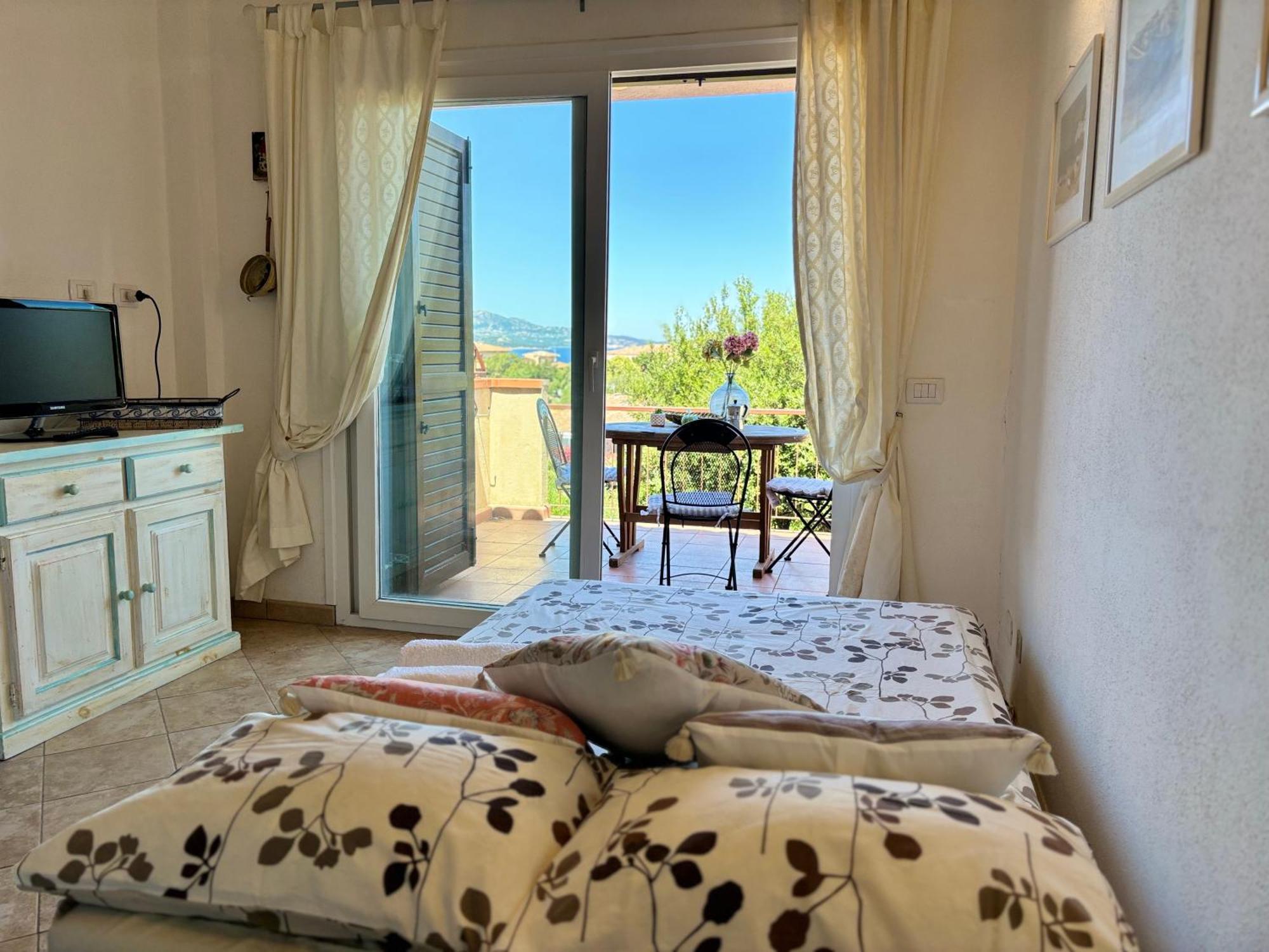 Free Parking - Sea View - Apartment Porto Rotondo