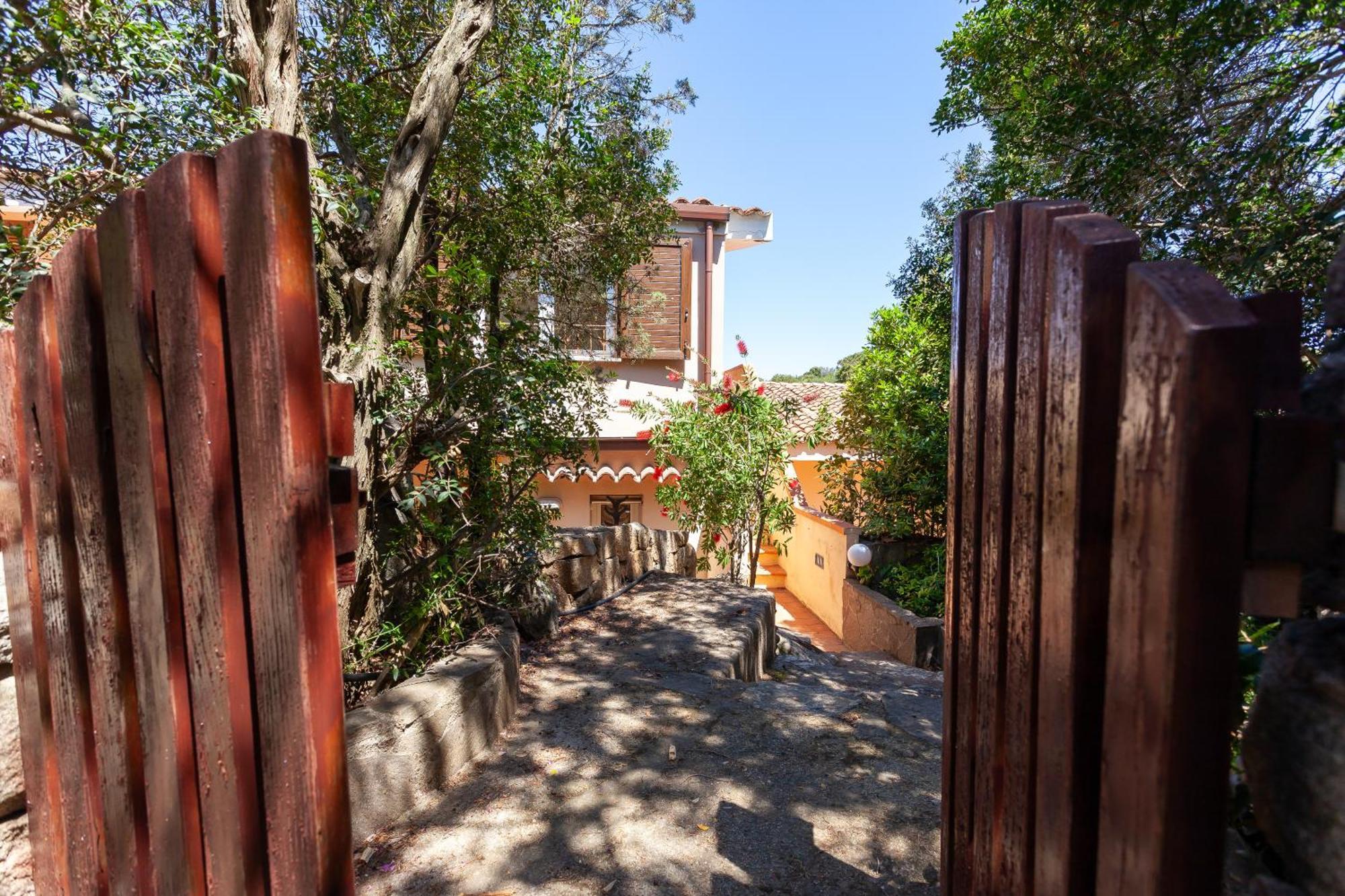 Free Parking - Sea View -