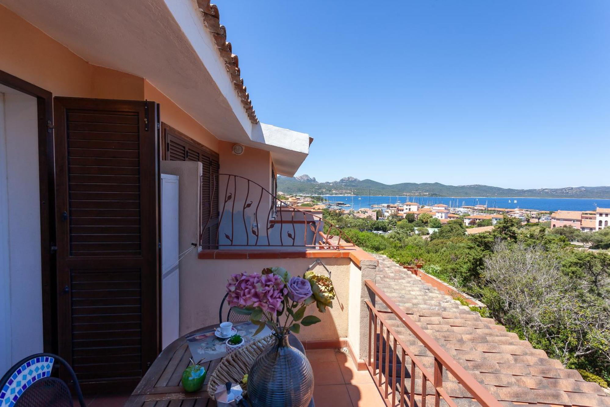 Free Parking - Sea View -